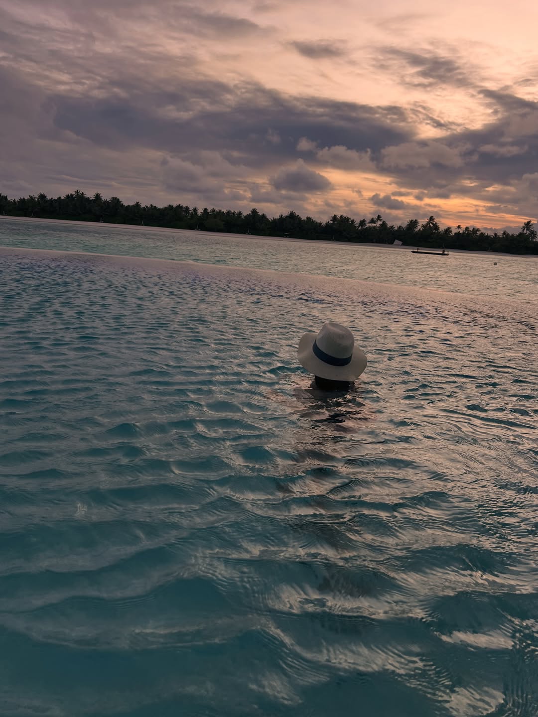 Zaheer Khan and Sagarika Ghatge Maldives vacation photos
