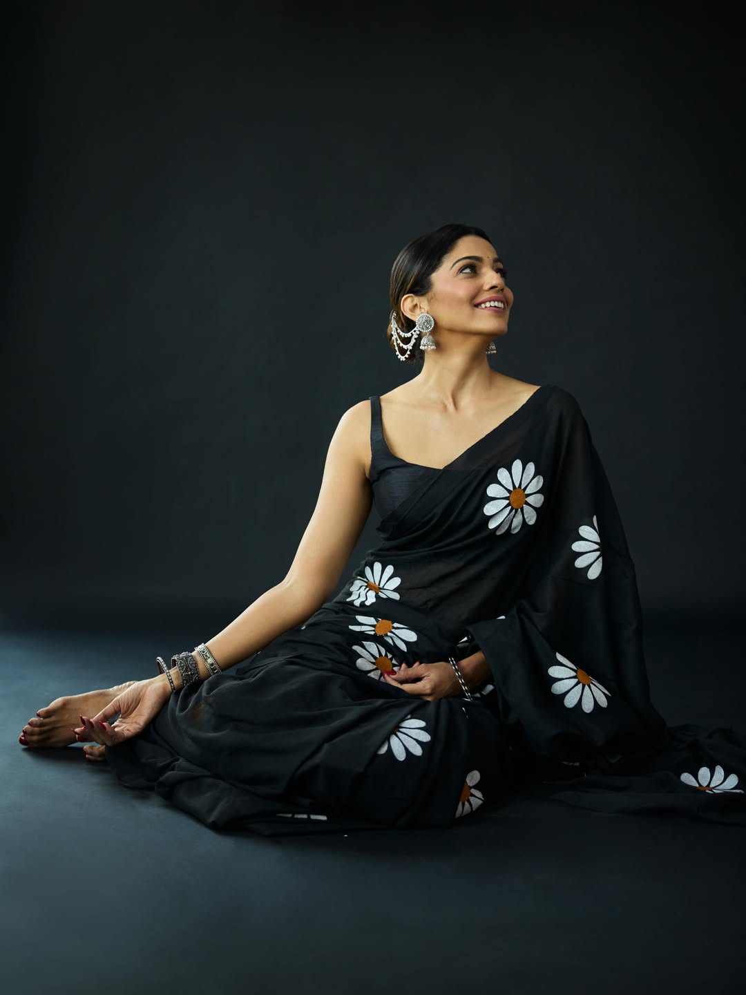 Pooja Sawant viral photos