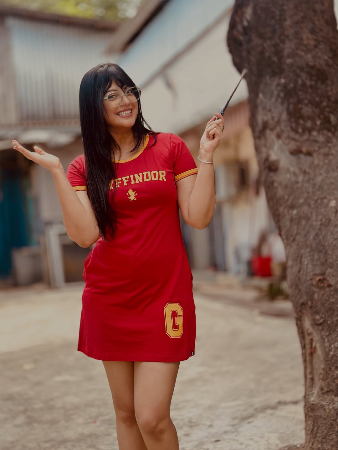 Tejashree Pradhan new haircut look