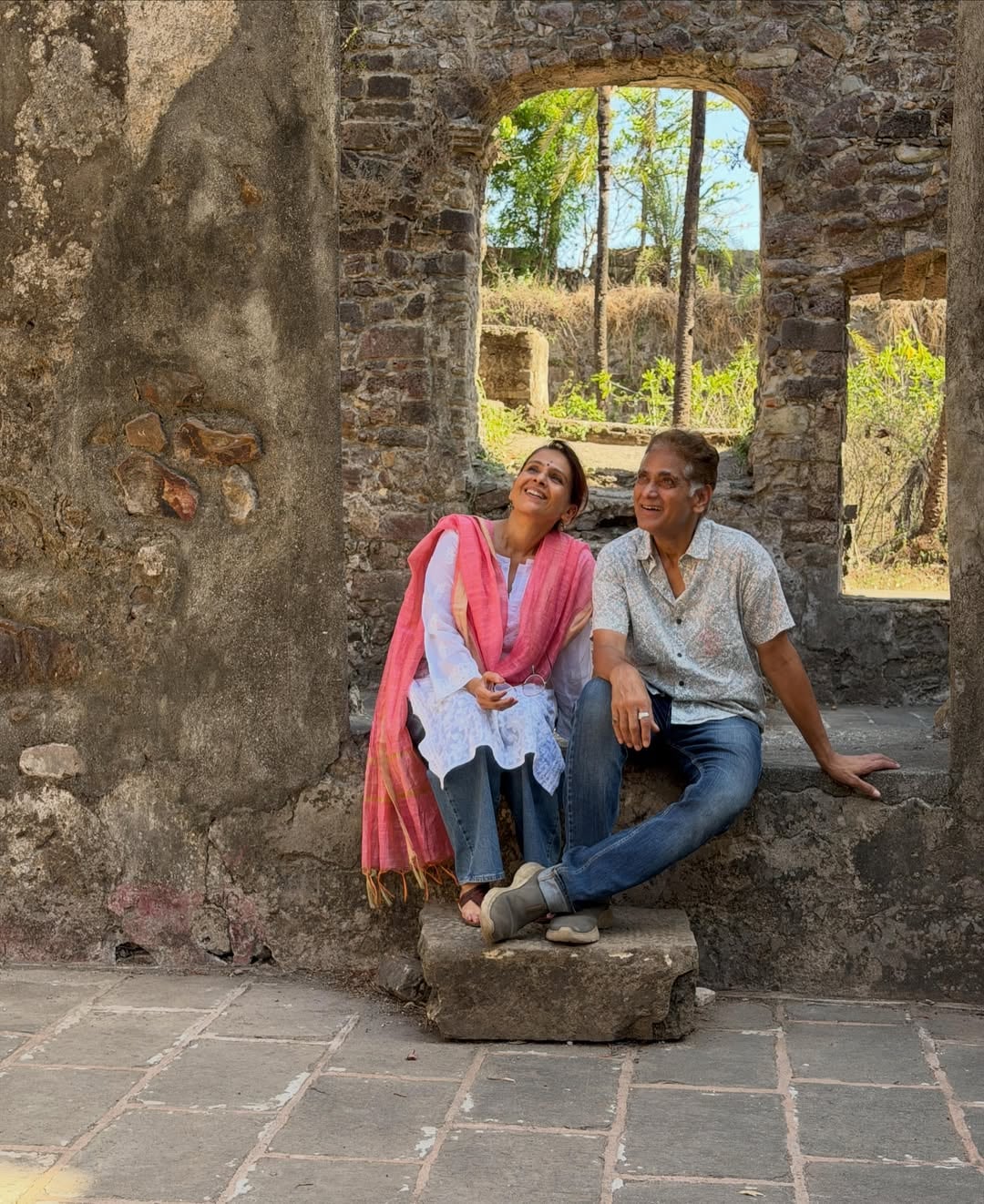 Aishwarya and Avinash Narkar romantic photoshoot