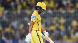 IPL 2026: कोट्यवंधीचे मानधन अन् मैदानावर फ्लॉप! IPL २०२६ नंतर ‘या’ ४ संघांचे कर्णधार बदलणार?