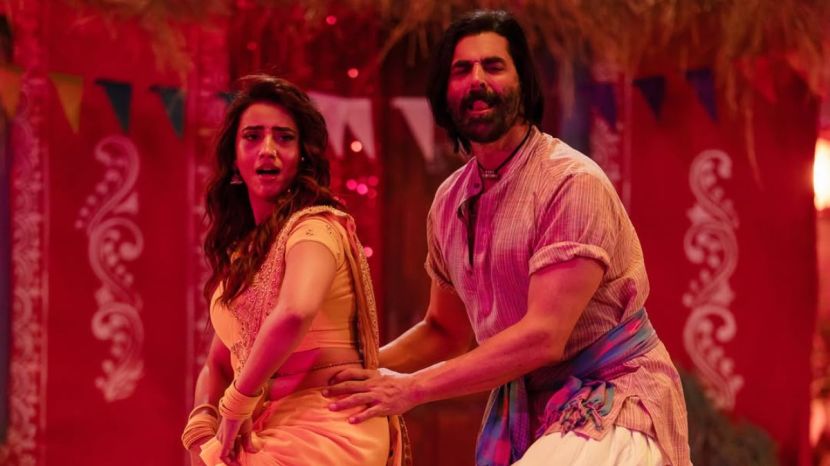 Akshara Singh Akshay Kumar Song