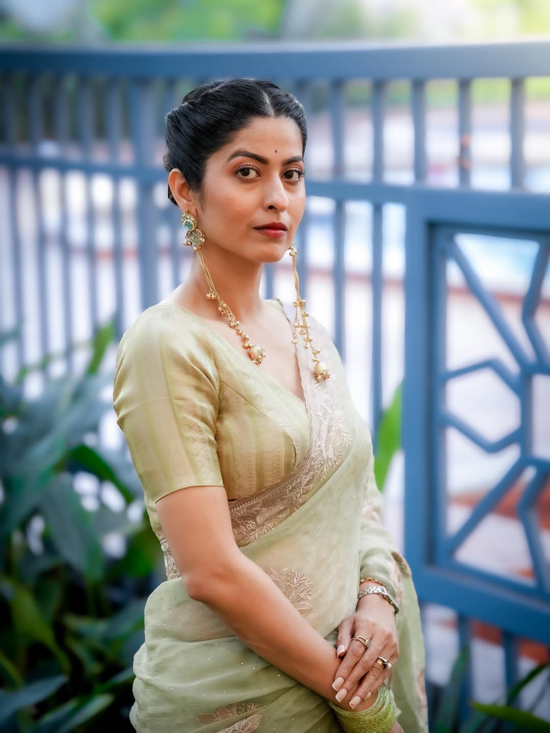 Abhidnya Bhave Off Shoulder Dress Look