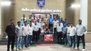 Akola Saptashrungi Jewellers robbery case update | Accused Rohan Singh Bawra arrested Bhusawal | Akola local crime branch investigation CCTV | Stolen gold recovery Akola police