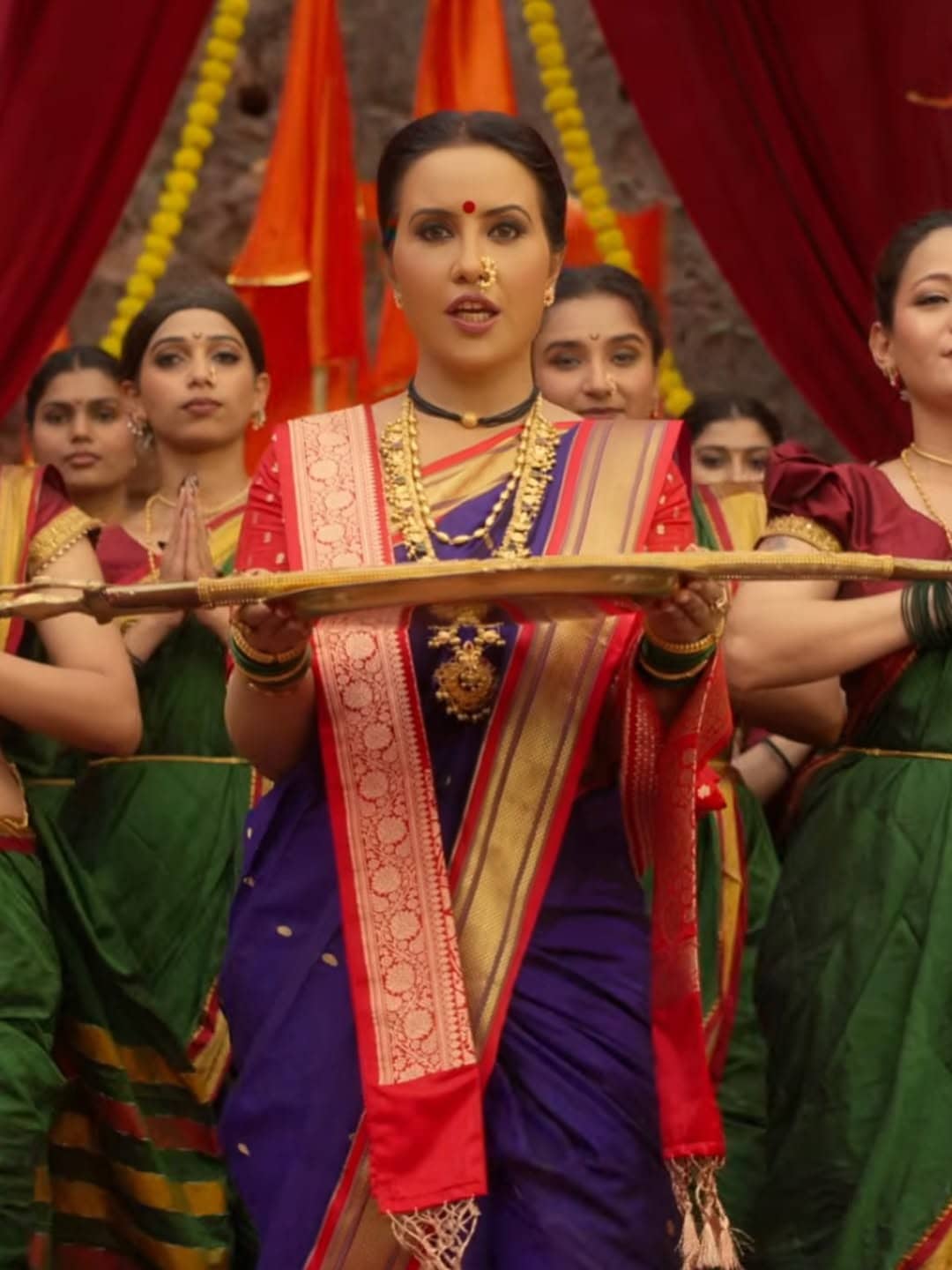 Amruta Devendra Fadnavis Naman Tula Song