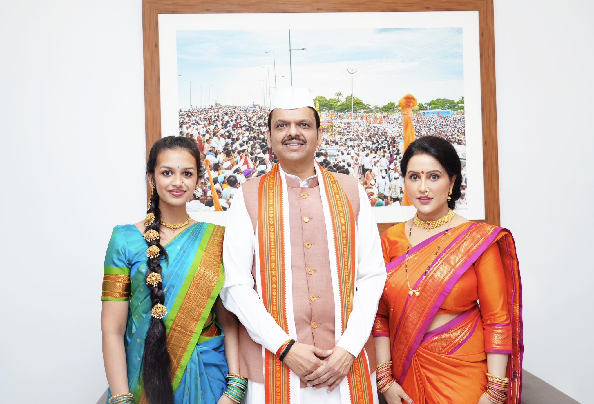 Amruta Devendra Fadnavis Naman Tula Song