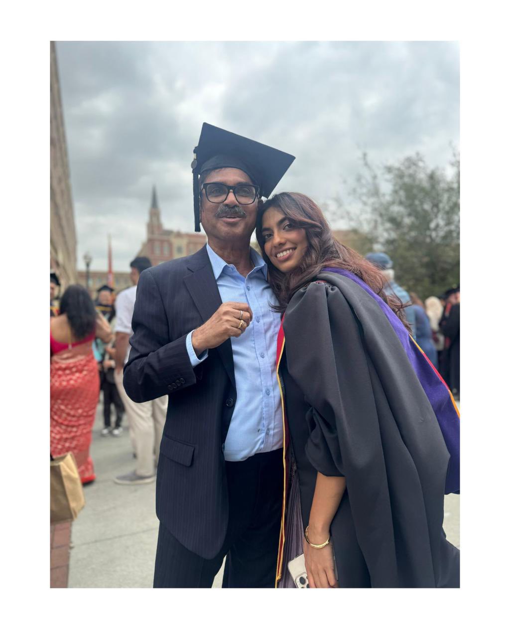 Bala Nandgaonkar Daughter Srushti Nandgaonkar Convocation