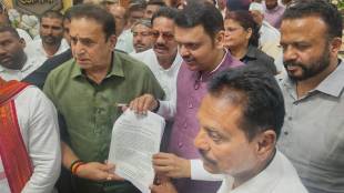 Devendra Fadnavis Anil Deshmukh meeting Nagpur | Maharashtra politics Devendra Fadnavis Anil Deshmukh | Narkhed rural hospital issue Nagpur | Anil Deshmukh submit memorandum to CM Fadnavis