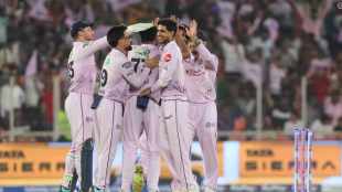 GT beat SRH by 82 runs and secure first spot in points table