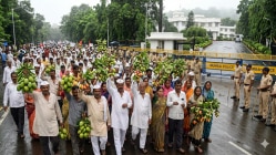 वर्षा निवासस्थानावर धडकणार उद्या सर्वपक्षीय मोर्चा, कोकणातील आंबा, काजू उत्पादकांच्या मागण्यांसाठी विरोधक आक्रमक