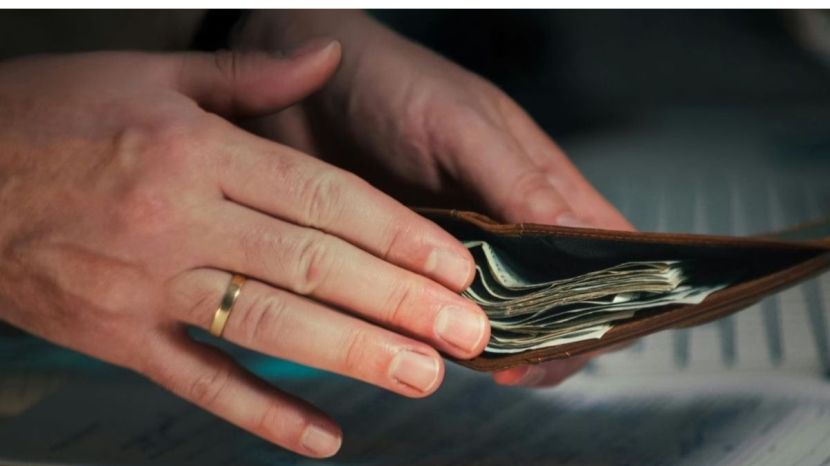 Future Expense Calculator