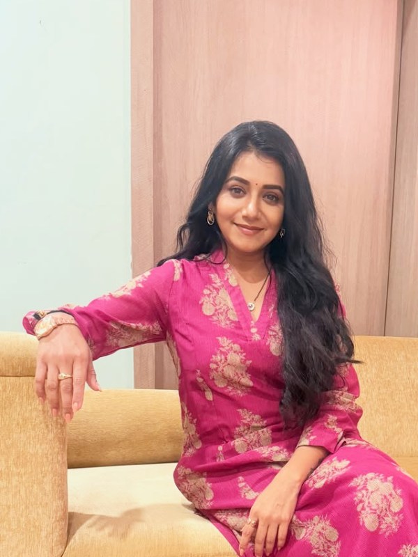 Jui Gadkari Pink Co-Ord Set Look