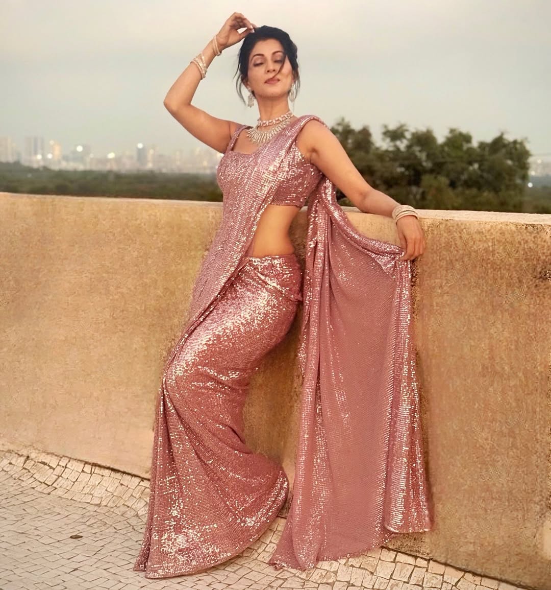 Maadhavi Nemkar Shimmery Saree Look