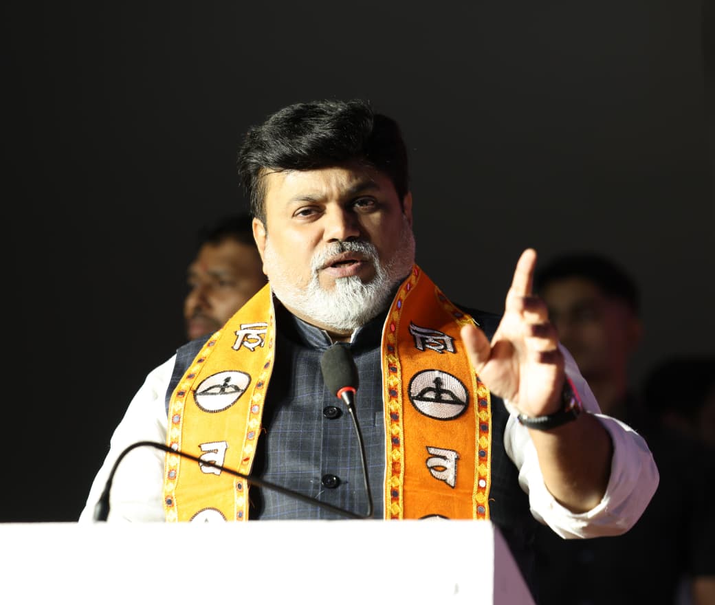 Maharashtra Politician Save Fuel Campaign