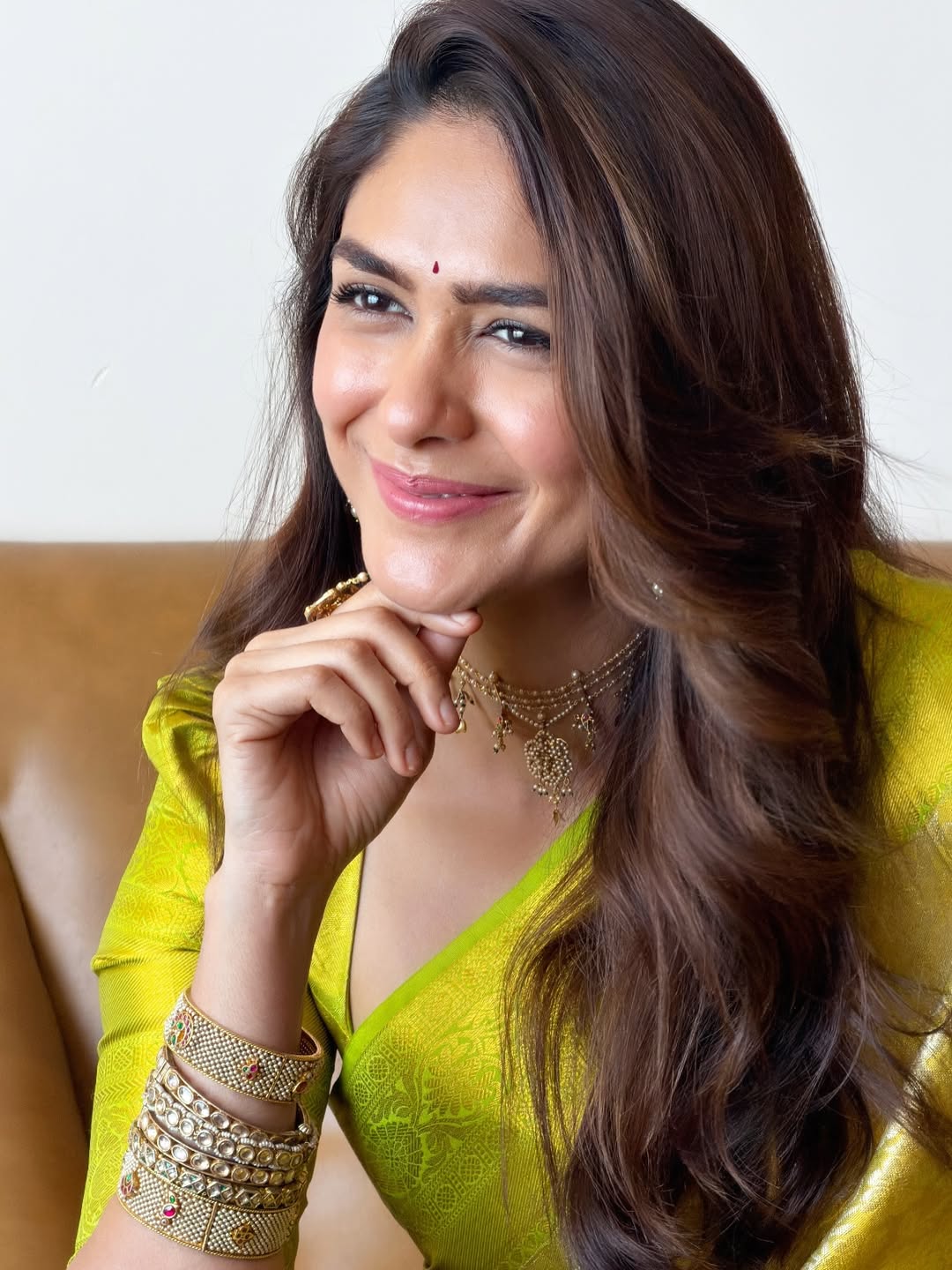 Mrunal Thakur Green Silk Saree Look