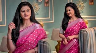 Purva Kaushik looks stunning in pink saree
