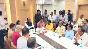 Chandrashekhar Bawankule meeting Raju Shetti | Konkan Mango Cashew farmers protest Mumbai | CM Devendra Fadnavis Varsha Bungalow Morcha | Maharashtra Agriculture News 2026