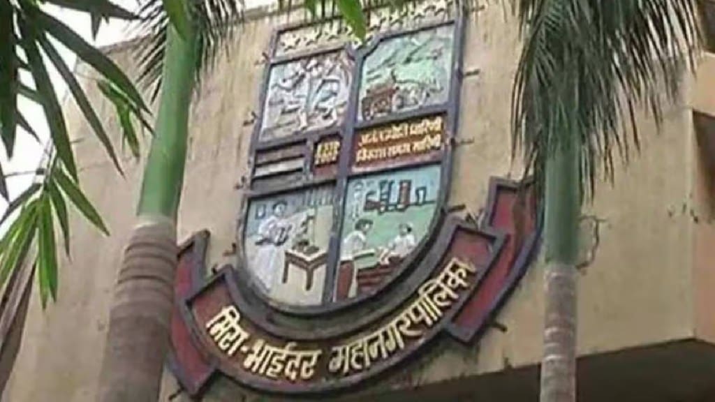 MahaRERA notices to housing projects Maharashtra | MahaRERA registration cancellation news | Real estate developers quarterly progress report update | Manoj Saunik MahaRERA chairman warning MahaRERA notices to housing projects Maharashtra | MahaRERA registration cancellation news | Real estate developers quarterly progress report update | Manoj Saunik MahaRERA chairman warning