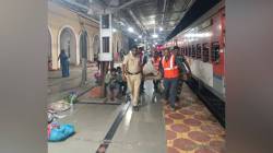 धावत्या गाडीत आईने दिला बाळाला जन्म; पुणे-सुपौल एक्सप्रेसच्या जनरल डब्यात नेमके काय घडले ?