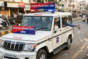 nashik acb trap bribery case news | talathi pappu sonkamble caught red handed | devla nashik anti corruption bureau action | khamkheda talathi office corruption complaint palghar