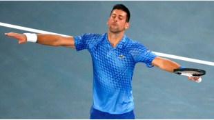 Novak Djokovic French Open 2026 victory | Iga Swiatek Roland Garros round 1 | Giovanni Mpetshi Perricard vs Djokovic Paris | Stanislas Wawrinka defeated French open updates