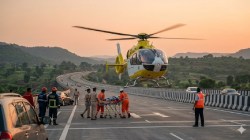 गोल्डन अवरमधील वैद्यकीय उपचारासाठी एअर ॲम्ब्युलन्स परिवहन विभागाचा प्रस्ताव