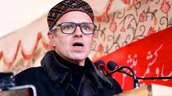 “ज्यांचा धर्म परवानगी देतो त्यांनी काश्मीरमध्ये मद्यप्राशन केल्यास विरोध का?” ओमर अब्दुल्लांच्या विधानावरून नव्या वादाला तोंड का फुटलं?