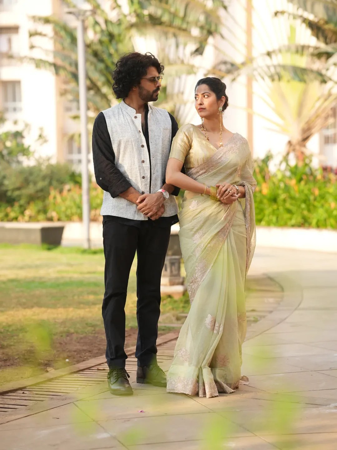 Omprakash Shinde Abhidnya Bhave Photoshoot