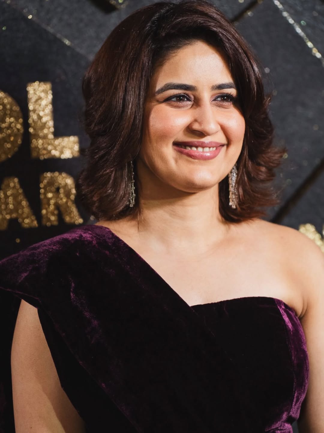 Vaidehi Parashurami Velvet Dress Look