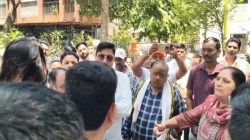 भाजप आमदारांसमोर आजी-माजी नगरसेवकांमध्ये राडा! राष्ट्रवादीत असूनही १५ वर्षे तुमचा प्रचार…
