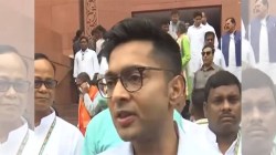 तृणमूल काँग्रेसचे खासदार अभिषेक बॅनर्जींवर दगडफेक