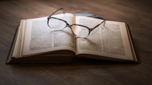 V K Rajwade historian Maratha history research | Shivaji Maharaj Ashtapradhan Mandal history | Marathi Historical Resources V K Rajwade | Maratha Empire administration research paper