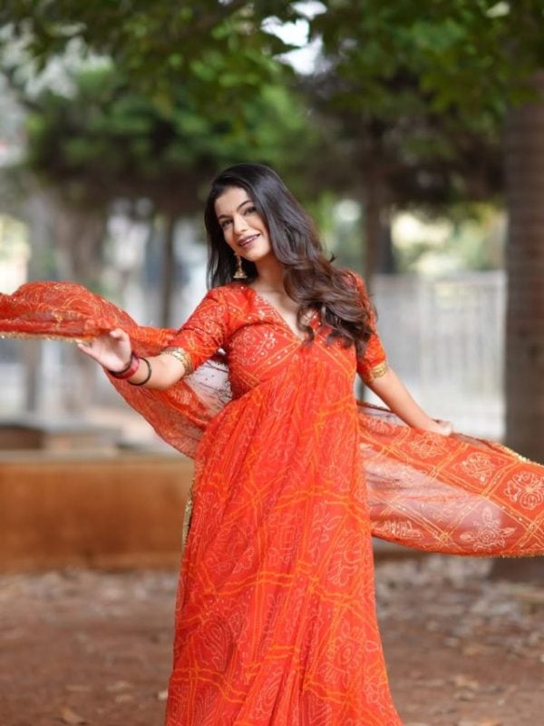 Anushri Mane Lal Lal Colorchi Bangdi song reel