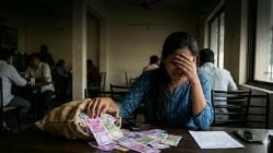 Matrimonial Fraud Pune : पुण्यात लग्नाचे आमिष दाखवून महिलेची २१ लाखांची फसवणूक; पैसे परत मागताच पिशवीत भरून दिल्या ‘खेळण्यातील नोटा’!