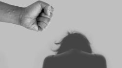 पुणे: हडपसरमध्ये आंब्याच्या पेटीवरुन पत्नीला मारहाण; संगणक अभियंत्याविरुद्ध गुन्हा