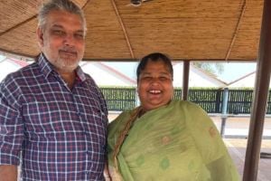 Ludhiana couple suicide note poverty claim | Old parents of NRI children suicide Ludhiana | लुधियाना वृद्ध दाम्पत्य आत्महत्या सुसाईड नोट | कॅनडा मुले आणि वृद्ध आई-वडिलांची आत्महत्या
