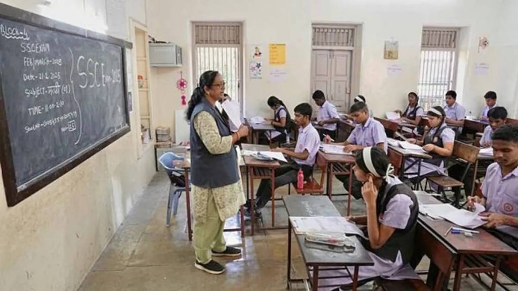 NITI Aayog school education report India | Government vs private schools data | School enrollment drop India | Indian education system policy roadmap NITI Aayog school education report India | Government vs private schools data | School enrollment drop India | Indian education system policy roadmap
