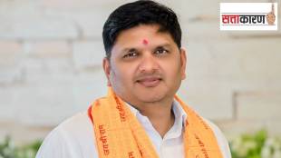 Prajakt Tanpure BJP entry | Sujay Vikhe Prajakt Tanpure hug Ahilyanagar | Maharashtra political updates | NCP Sharad Pawar faction setback