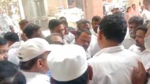 Pune Metro Ramwadi Station Rapido Protest | Maharashtra Rickshaw Unions Aggregator Dispute | MahaMetro Feeder Service Controversy | Pune RTO Aggregator License Issue