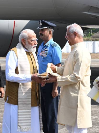 rajendra alrekar with pm modi