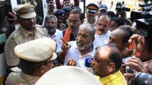 Raju Shetti detained by Mumbai Police | Konkan mango cashew farmers protest Varsha bungalow | Swabhimani Shetkari Saghtana Mumbai agitation | Harshvardhan Sapkal Mahadev Jankar protest news