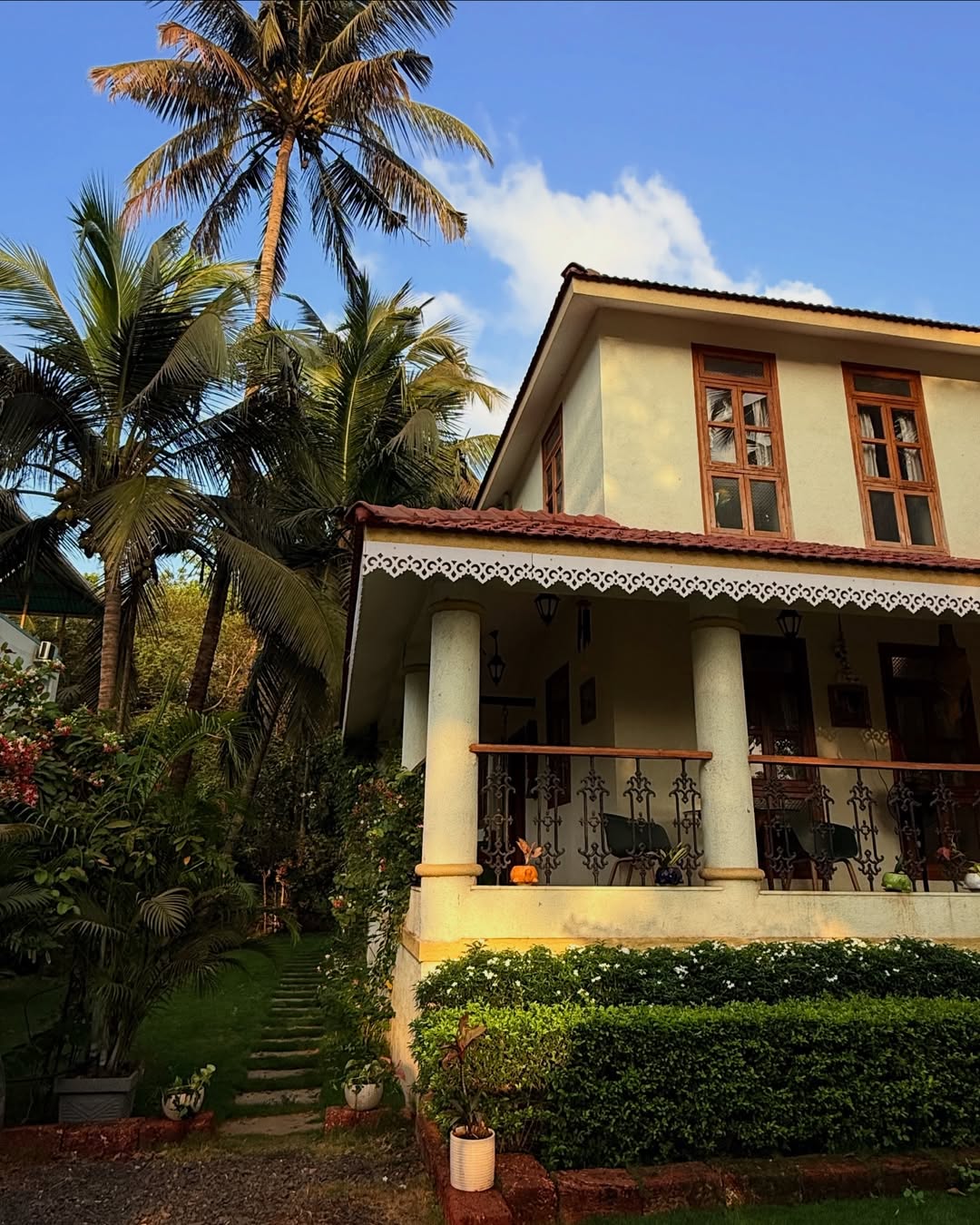 ravi jadhav beautiful farmhouse at alibaug farming these fruits and veggies