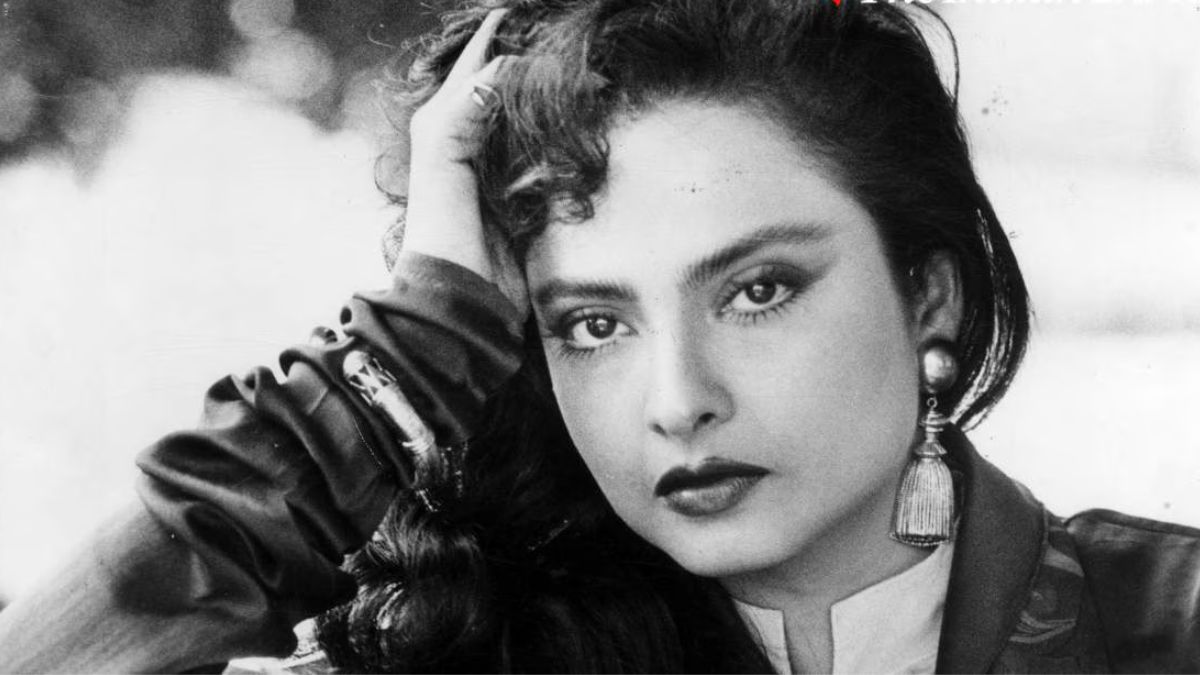 Rekha: Before Amitabh Bachchan Rekha was madly in love with Kiran Kumar ...
