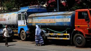 Satara water scarcity crisis | Maharashtra drought situations 2026 | Water tankers in Satara district | Ground water level depletion Maharashtra