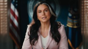 Tulsi Gabbard resigns National Intelligence Director | तुलसी गबार्ड यांचा राजीनामा | Tulsi Gabbard husband Abraham bone cancer | Aaron Lucas acting DNI Donald Trump 2026