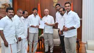 TVK Chief Vijay meeting Tamil Nadu Governor | थलपथी विजय आणि राज्यपाल भेट | Tamil Nadu Government Formation 2026 TVK | तमिळनाडू सरकार स्थापना टीव्हीके विजय
