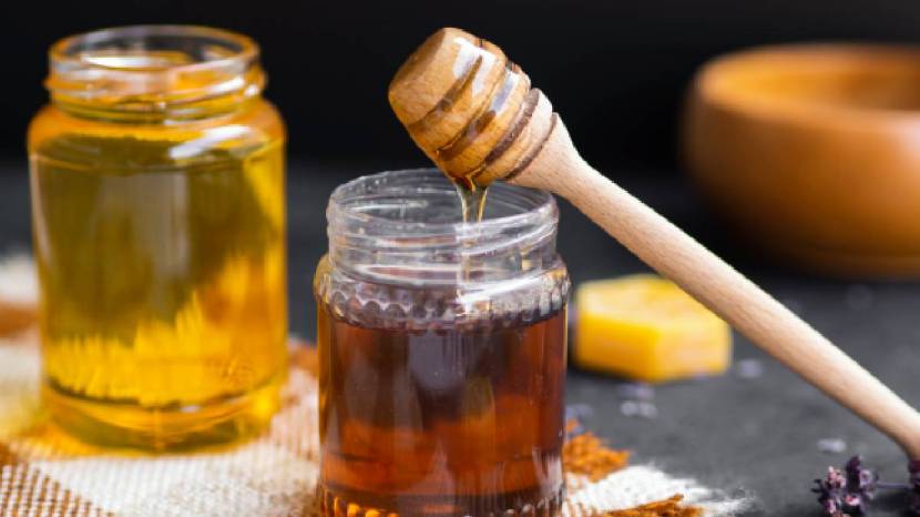 10 benefits of having one teaspoon of honey
