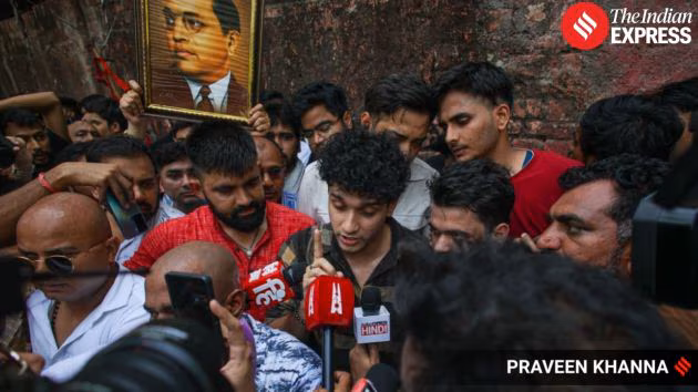 cockroach janta party protest photos