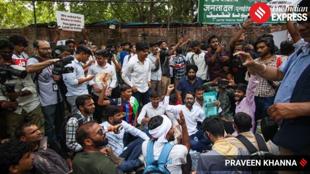 cockroach janta party protest photos
