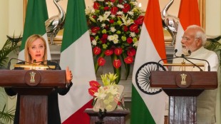 Italy PM Giorgia Meloni during India Visit | Giorgia Meloni new book Georgia's Vision | इटलीच्या पंतप्रधान जॉर्जिया मेलोनी भारत दौरा | जॉर्जिया मेलोनी निवडणूक दिल्ली आठवणी